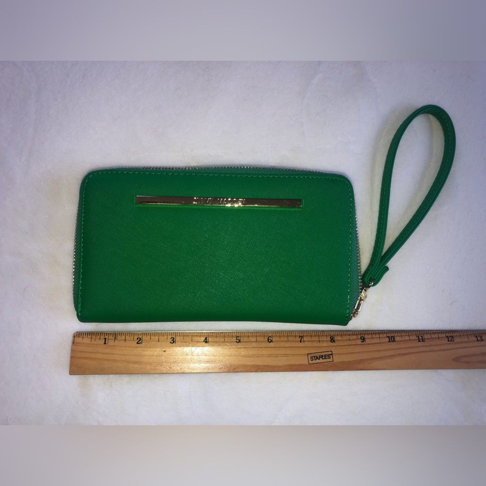 Steve Madden wristlet wallet - Picture 8 of 9